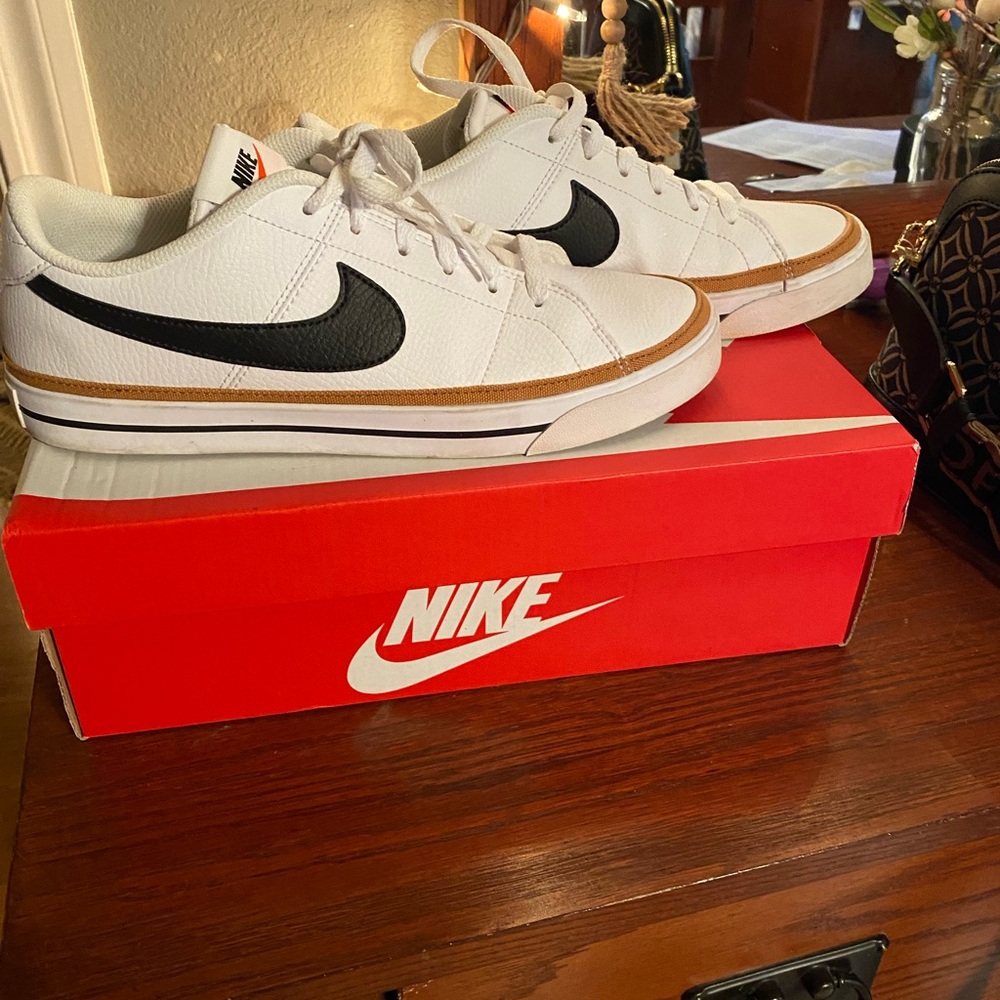 Nike Court Legacy sneaker -size 8.5